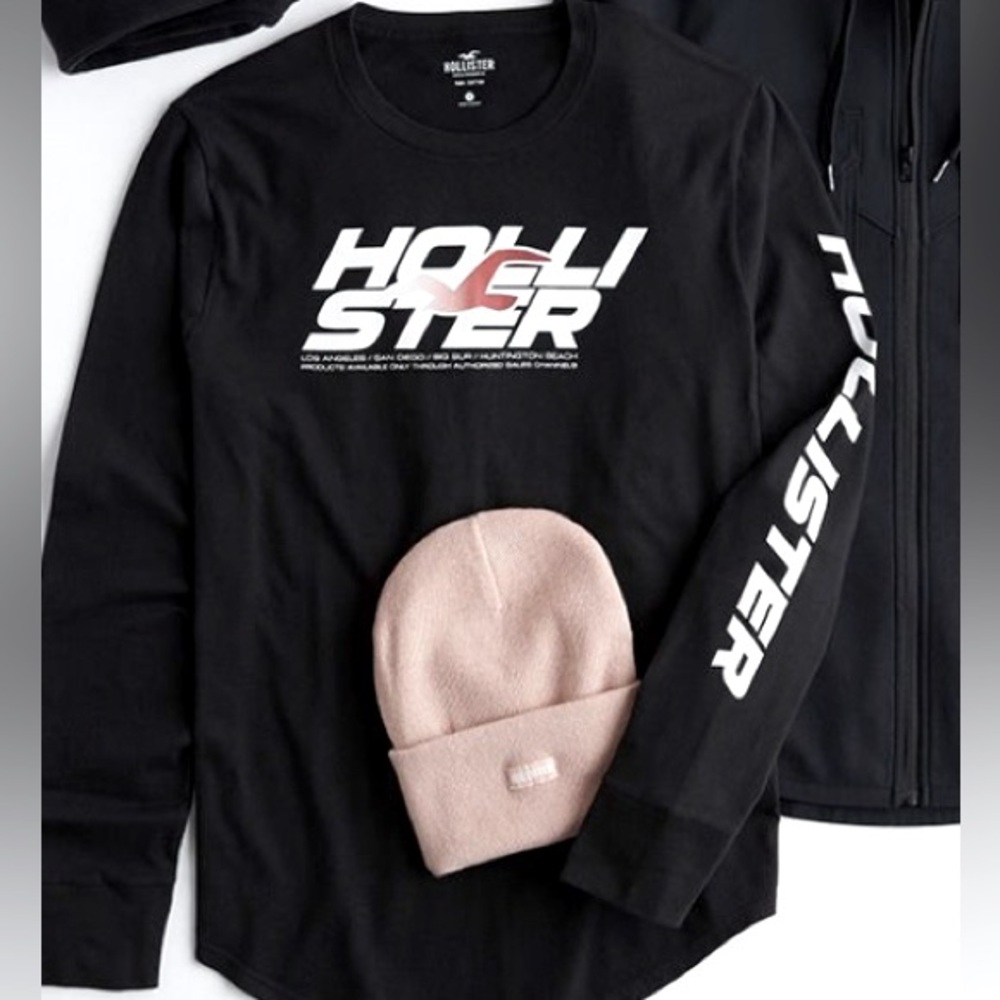 Hollister top